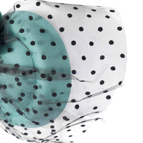 Pretty Classic 3 PC Green Polka Dot Pillbox Fascinator - Picture 3 of 3